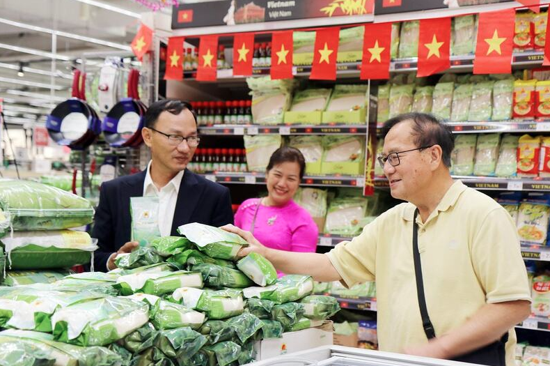 Đầu xuân, nghe tham tán chia sẻ hành trình định vị thương hiệu Việt